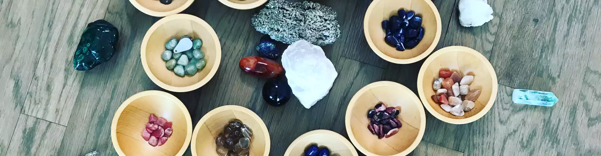 #21-Crystal Gridding For Protection and Health - Online Class by Jamie Butler